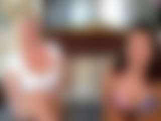 Live cam show with Tunderosee - Normal on StripNow