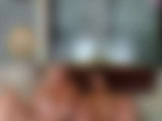 Live cam show with Tunderosee - Blowjob on Camsoda