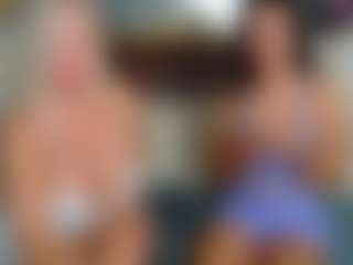 Live cam show with Tunderosee - Blue Eyes on Camsoda
