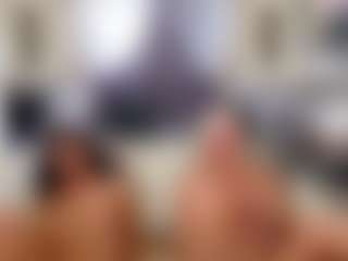 Live cam show with Tunderosee - Blonde Hair on xheatlive.com