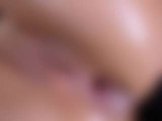 AllissonM's Live Sex Cam Show