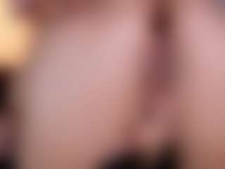 AllissonM's Live Sex Cam Show