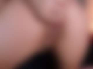 AllissonM's Live Sex Cam Show