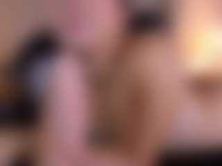 AllissonM's Live Sex Cam Show