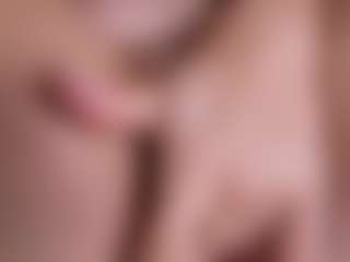 AllissonM's Live Sex Cam Show