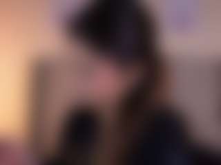 Live cam show with AllissonM - White on justonemore.cc | colombia