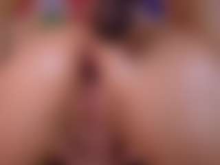 Live cam show with AllissonM - Athletic Brown Eyes on SpunkLive