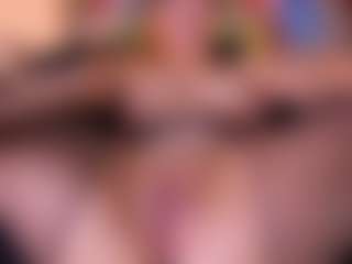 Live cam show with AllissonM - Blonde Hair Toys on sexylive.show