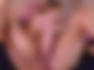 AllissonM's Live Sex Cam Show