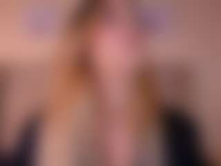 Live cam show with AllissonM - Small Tits on Hubzter Live