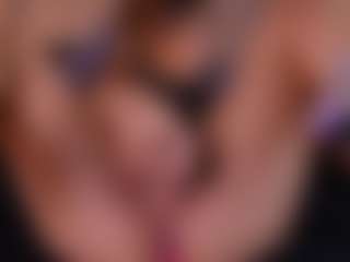 Live cam show with AllissonM - Butt Plug on Streamer API