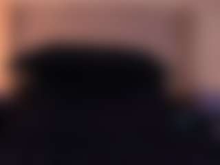 Live cam show with AllissonM - Blonde Hair Small Tits on AdultVida.com
