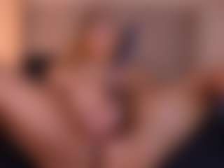 AllissonM's Live Sex Cam Show