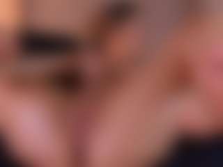 Live cam show with AllissonM - Anal on CamClone