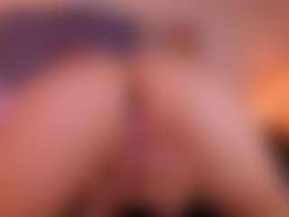 AllissonM's Live Sex Cam Show
