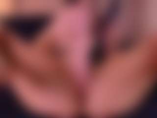 AllissonM's Live Sex Cam Show