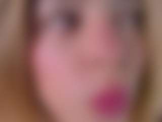 AllissonM's Live Sex Cam Show