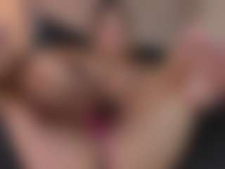 AllissonM's Live Sex Cam Show
