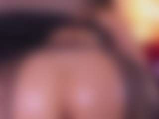 AllissonM's Live Sex Cam Show