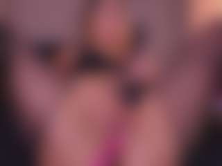 AllissonM's Live Sex Cam Show