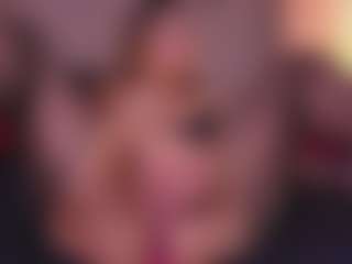 AllissonM's Live Sex Cam Show