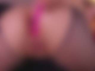 AllissonM's Live Sex Cam Show