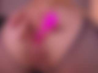 AllissonM's Live Sex Cam Show