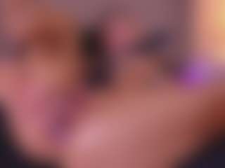 AllissonM's Live Sex Cam Show