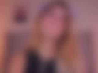 Live cam show with AllissonM - Facial Piercings on SmokeAndPoke