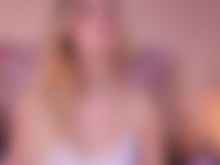 Live cam show with AllissonM - Butt Plug on TeamSkeetLive