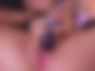 AllissonM's Live Sex Cam Show