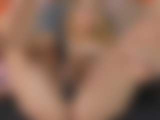 Live cam show with AllissonM - Athletic on Dare Cams