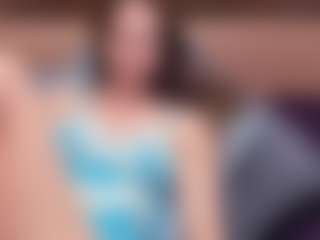 Live cam show with NataliaNightX - Butt Plug on SquirtSoMuch