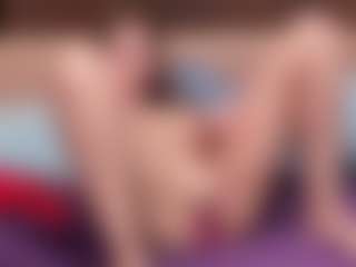 Live cam show with NataliaNightX - Butt Plug on AdultVida.com