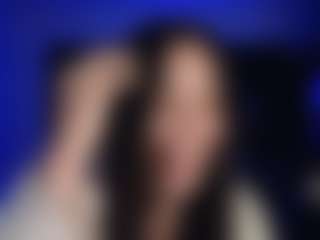 sweetlikeblu's Live Sex Cam Show