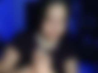 sweetlikeblu's Live Sex Cam Show