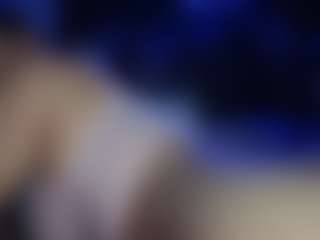 sweetlikeblu's Live Sex Cam Show