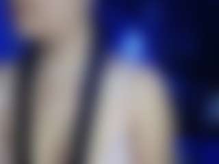 sweetlikeblu's Live Sex Cam Show