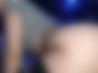 sweetlikeblu's Live Sex Cam Show