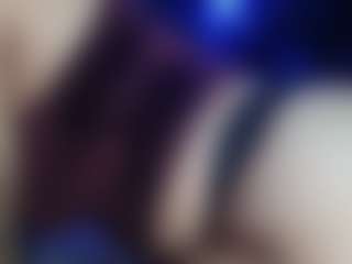 sweetlikeblu's Live Sex Cam Show