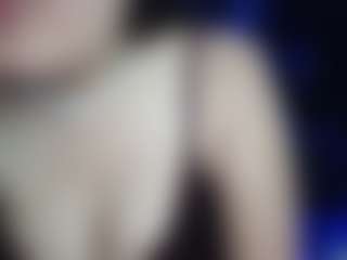 sweetlikeblu's Live Sex Cam Show