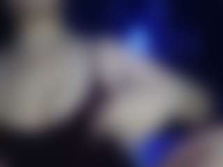 sweetlikeblu's Live Sex Cam Show