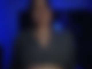 sweetlikeblu's Live Sex Cam Show