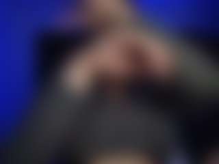 Live cam show with sweetlikeblu - Hairy Pussy on Free Soda