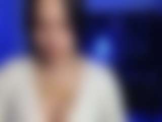 sweetlikeblu's Live Sex Cam Show