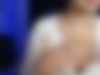 Live cam show with sweetlikeblu - Fingering Latina on Camsoda Late Night
