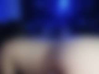 sweetlikeblu's Live Sex Cam Show