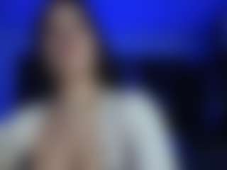sweetlikeblu's Live Sex Cam Show