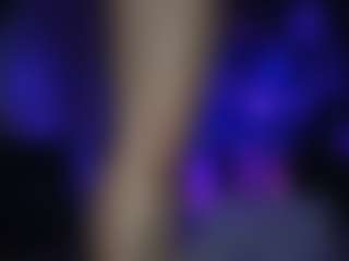 sweetlikeblu's Live Sex Cam Show