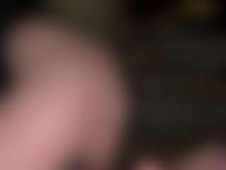 NaughtyCouple199555's Live Sex Cam Show